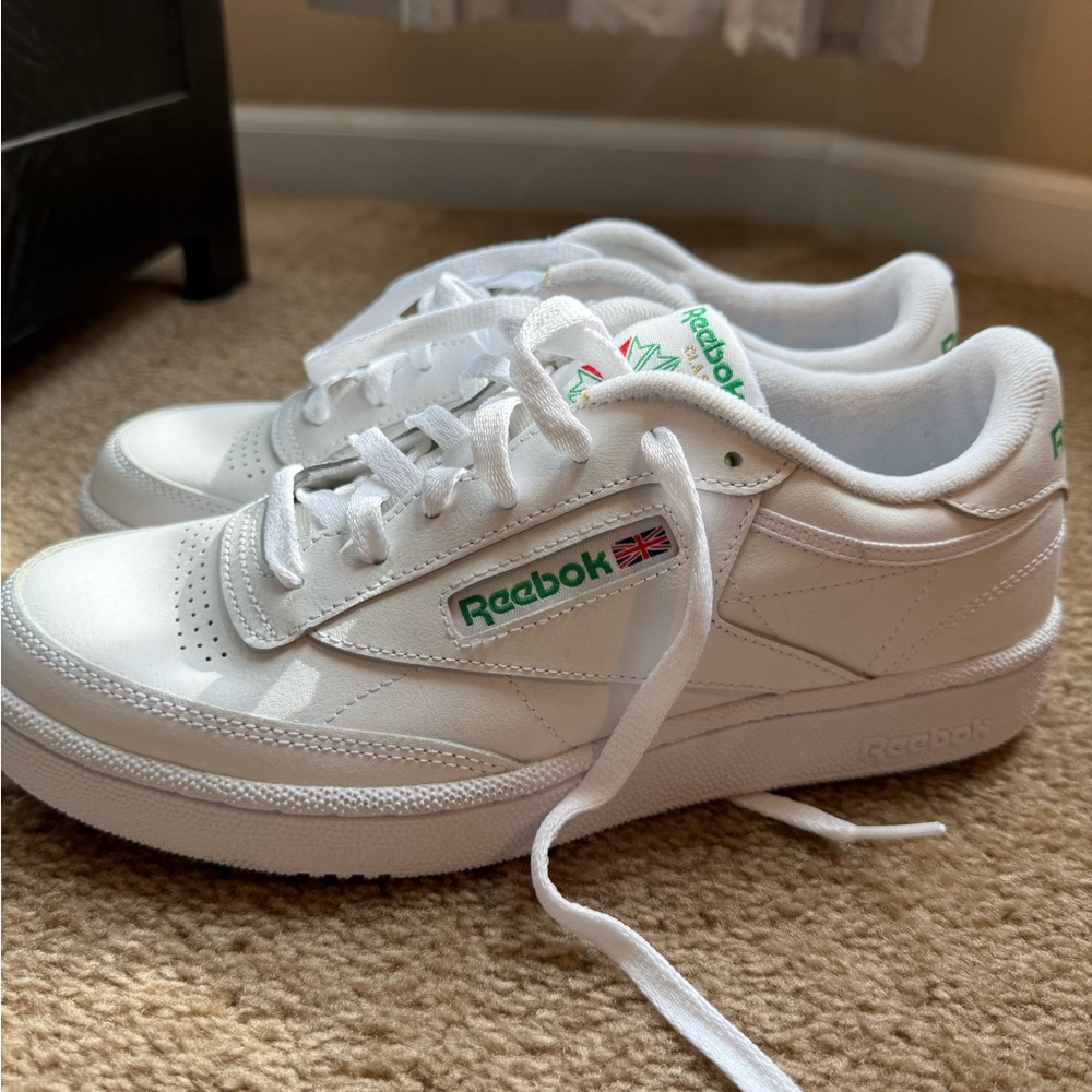 Reebok White and Green Sneakers
